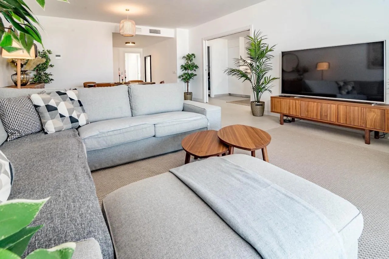 Lme101A- Lovley Apartment With Stunning Views Estepona